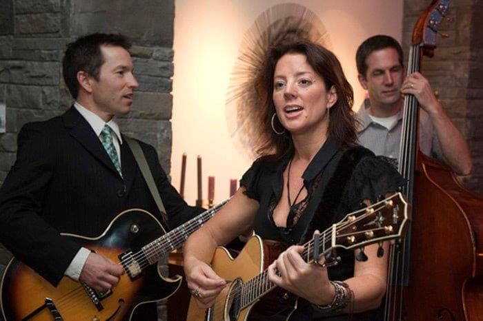 Stolen Moments Jazz Trio — live