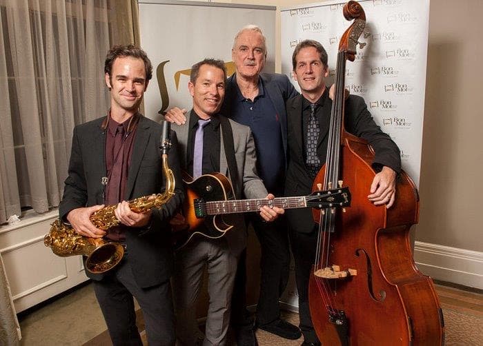 Stolen Moments Jazz Trio — live